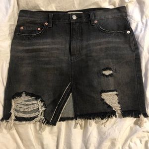 Free people black jean skirt size 27